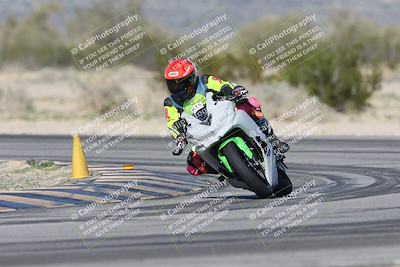 media/Jan-15-2026-Racers Edge (Thu) [[dfebeb70ab]]/3-B Group/Session 4 (Turn 5)/